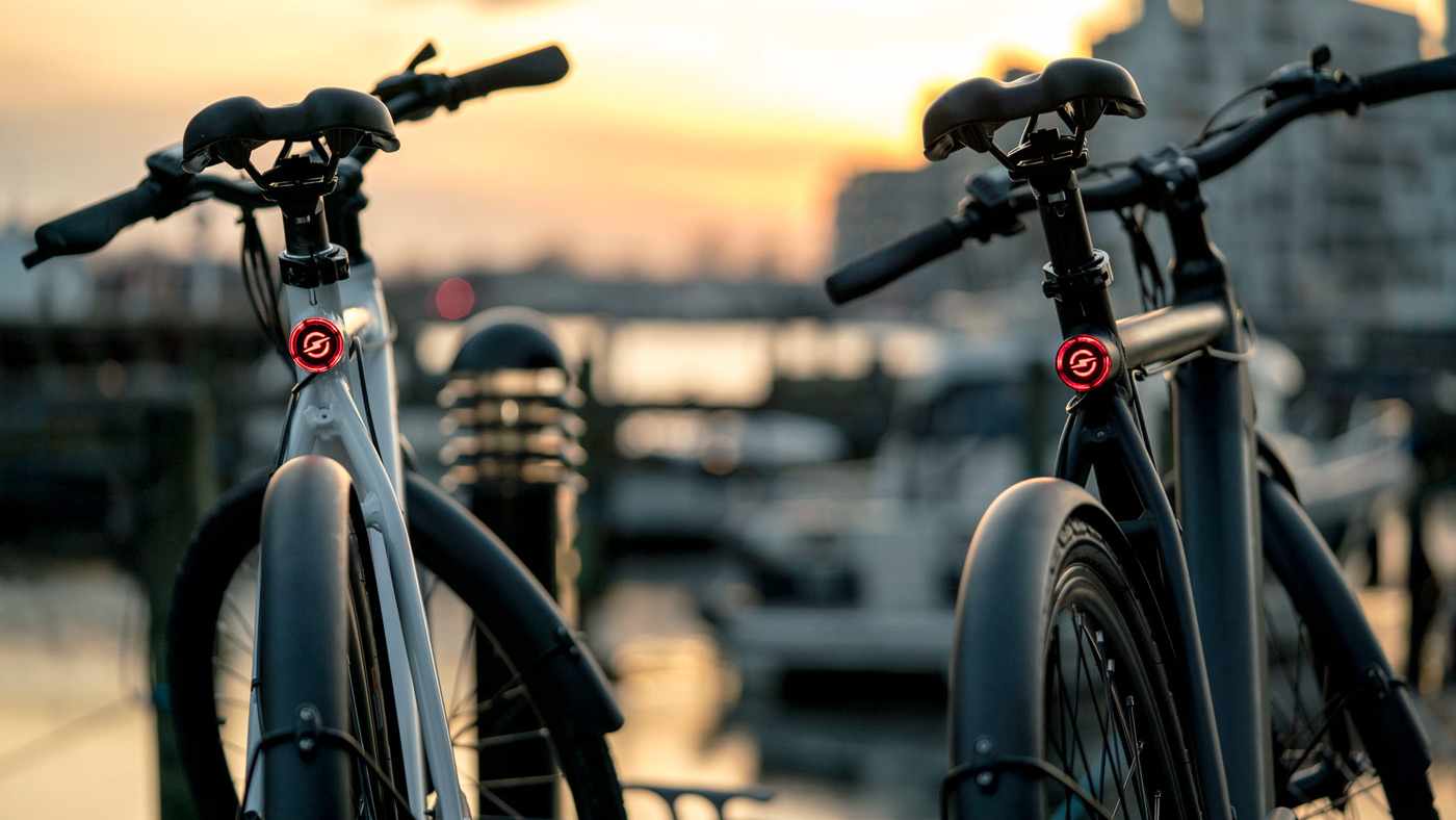 Stroem Ebikes by waterfront